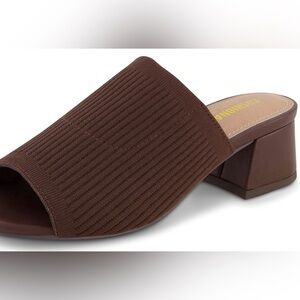 Cushionaire Gwen Knit Sandal
